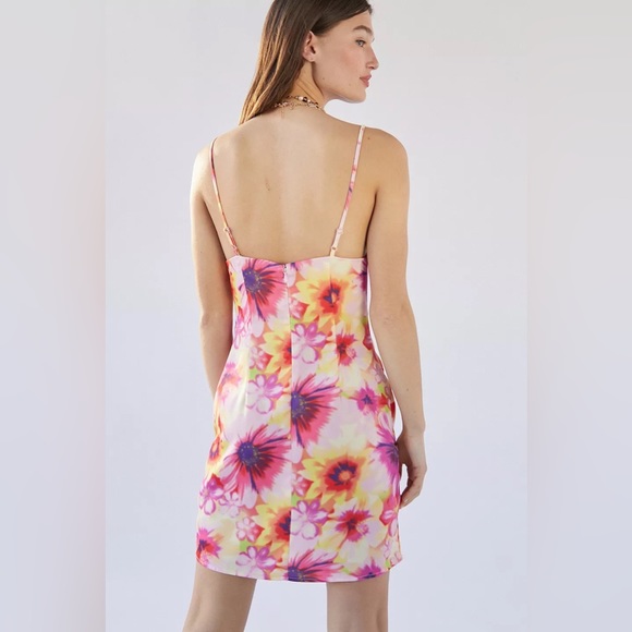 URBAN OUTFITTERS SPAGHETTI STRAP MINI DRESS. NWT - Picture 4 of 11